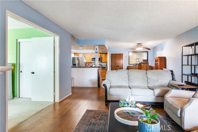 242 E Fern Avenue, Redlands CA: https://media.crmls.org/medias/995b7646-6431-4563-bb21-400a293d084c.jpg