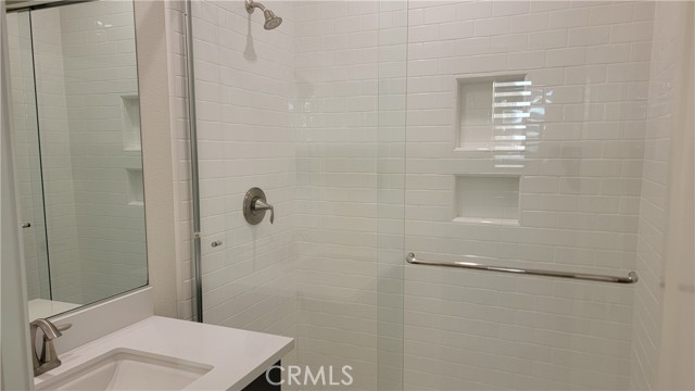 Detail Gallery Image 14 of 28 For 112 Acamar, Irvine,  CA 92618 - 3 Beds | 3/1 Baths