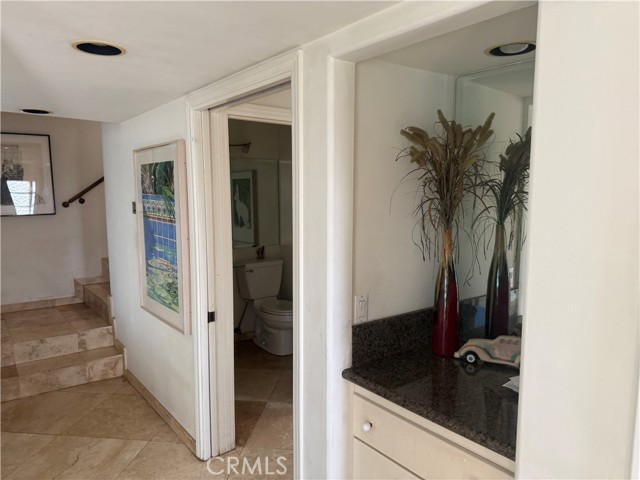 Detail Gallery Image 8 of 58 For 1994 Stanley, Signal Hill,  CA 90755 - 3 Beds | 3 Baths