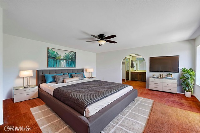 5347 E Bergh Drive, Anaheim Hills CA: https://media.crmls.org/medias/995c43f5-1b9a-4911-8c44-9b425f3853cb.jpg