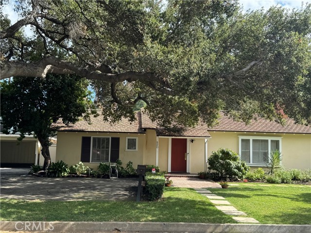 520 Winthrop, San Marino CA: https://media.crmls.org/medias/995d680d-abe8-453d-a1d5-8fb7eb8a7f6b.jpg