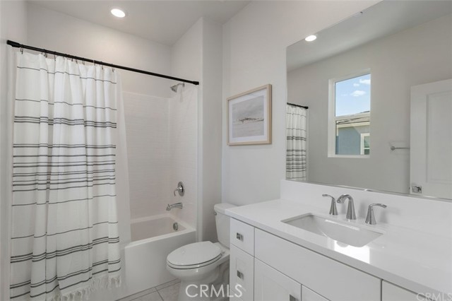 Detail Gallery Image 11 of 17 For 426 Palermo, Lake Forest,  CA 92630 - 3 Beds | 3/1 Baths