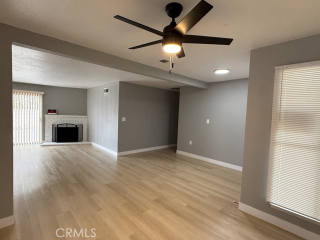 828 Ellen Street, Colton CA: https://media.crmls.org/medias/995e667b-e865-47e2-9d12-25b501586416.jpg