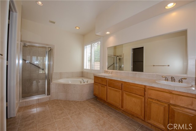 Detail Gallery Image 27 of 48 For 33 Calle La Reina, Rancho Mirage,  CA 92270 - 4 Beds | 3/1 Baths