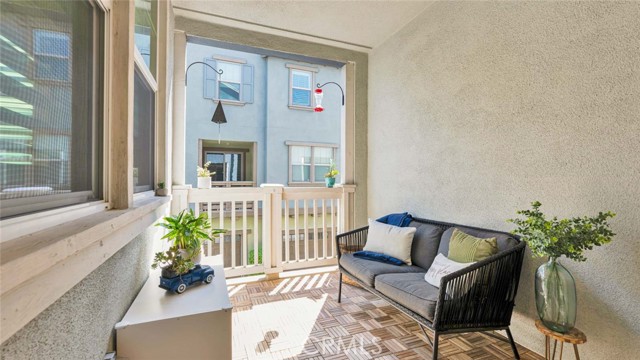 Detail Gallery Image 15 of 43 For 1006 Overton Ct, Tustin,  CA 92780 - 3 Beds | 2/1 Baths