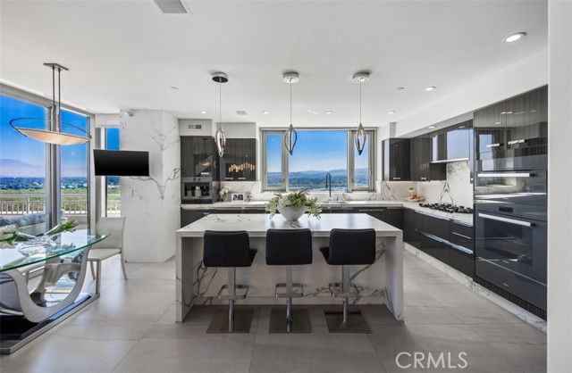 Detail Gallery Image 9 of 64 For 8155 Scholarship, Irvine,  CA 92612 - 3 Beds | 3/1 Baths