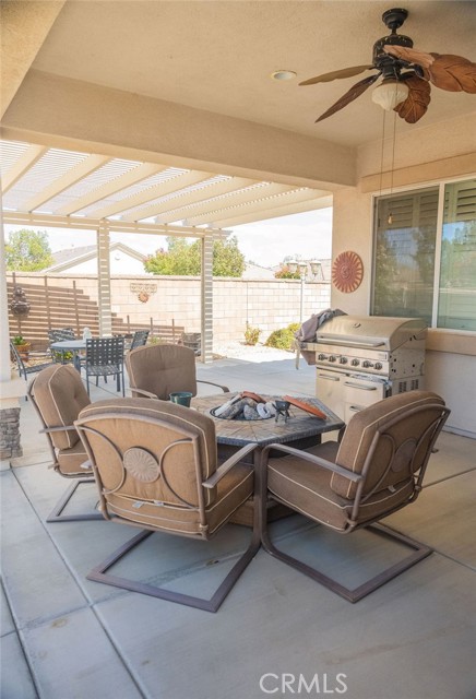 Detail Gallery Image 10 of 17 For 10939 Rockaway Glen Rd, Apple Valley,  CA 92308 - 2 Beds | 2/1 Baths