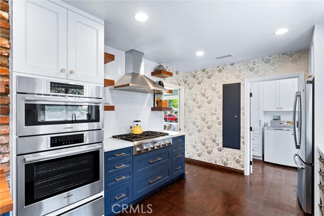 Detail Gallery Image 9 of 22 For 2618 N Louise St, Santa Ana,  CA 92706 - 3 Beds | 2/1 Baths