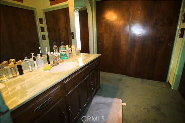 Detail Gallery Image 28 of 57 For 11211 Holmes Ave, Jurupa Valley,  CA 91752 - 4 Beds | 2/1 Baths