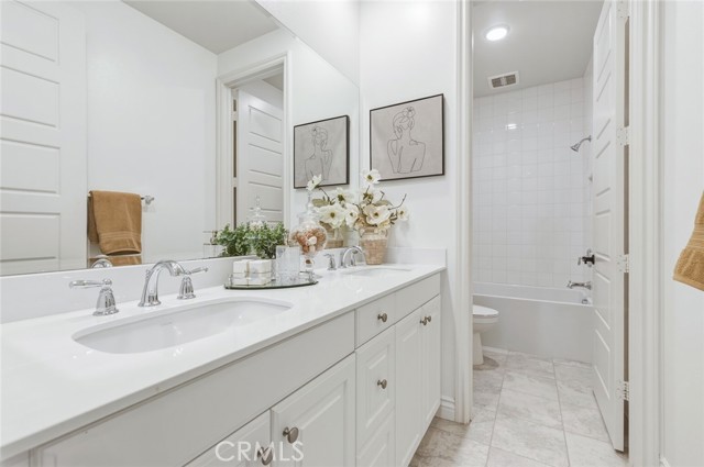 Detail Gallery Image 40 of 65 For 218 Geyser, Irvine,  CA 92618 - 4 Beds | 4/1 Baths