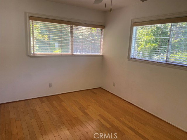 17041 Escalon Drive, Encino CA: https://media.crmls.org/medias/996104c2-5f05-45de-bc46-aabfe5950500.jpg