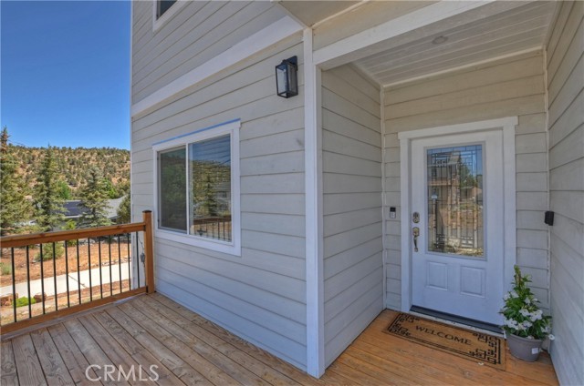 1215 Valley View Drive, Big Bear City CA: https://media.crmls.org/medias/99612cf3-f865-4be9-ae6d-d6cd0e6ce455.jpg