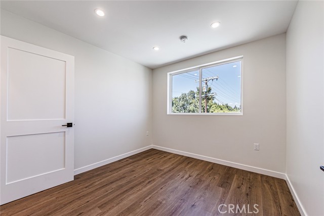 Detail Gallery Image 19 of 29 For 1859 Crenshaw Bld, Los Angeles,  CA 90019 - 4 Beds | 3 Baths