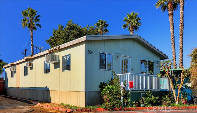 204 Vienna #204, Santa Ana, CA, 92703 204 Vienna #204, Santa Ana, CA, 92703
