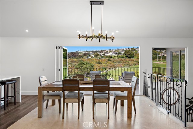 Detail Gallery Image 2 of 36 For 449 Avenida Crespi, San Clemente,  CA 92672 - 4 Beds | 4 Baths