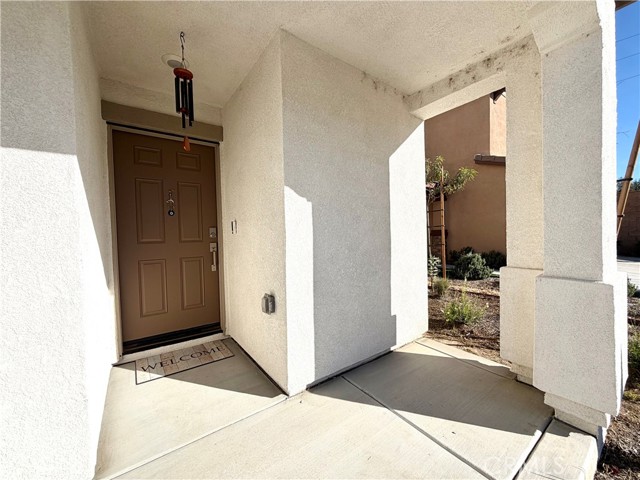 Detail Gallery Image 3 of 40 For 30900 Impala Ct, Winchester,  CA 92596 - 4 Beds | 2/1 Baths