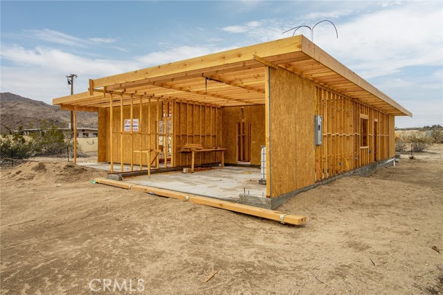 6586 Lupine Avenue, 29 Palms, California 92277, 2 Bedrooms Bedrooms, ,2 BathroomsBathrooms,Single Family Residence,For Sale,Lupine,JT24017383