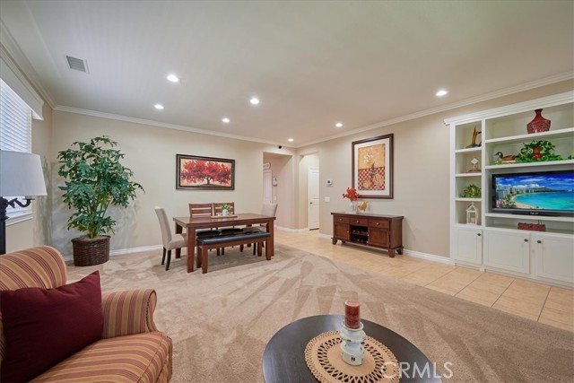 Detail Gallery Image 12 of 54 For 14508 Meadowbrook Ln, Corona,  CA 92880 - 4 Beds | 2/1 Baths