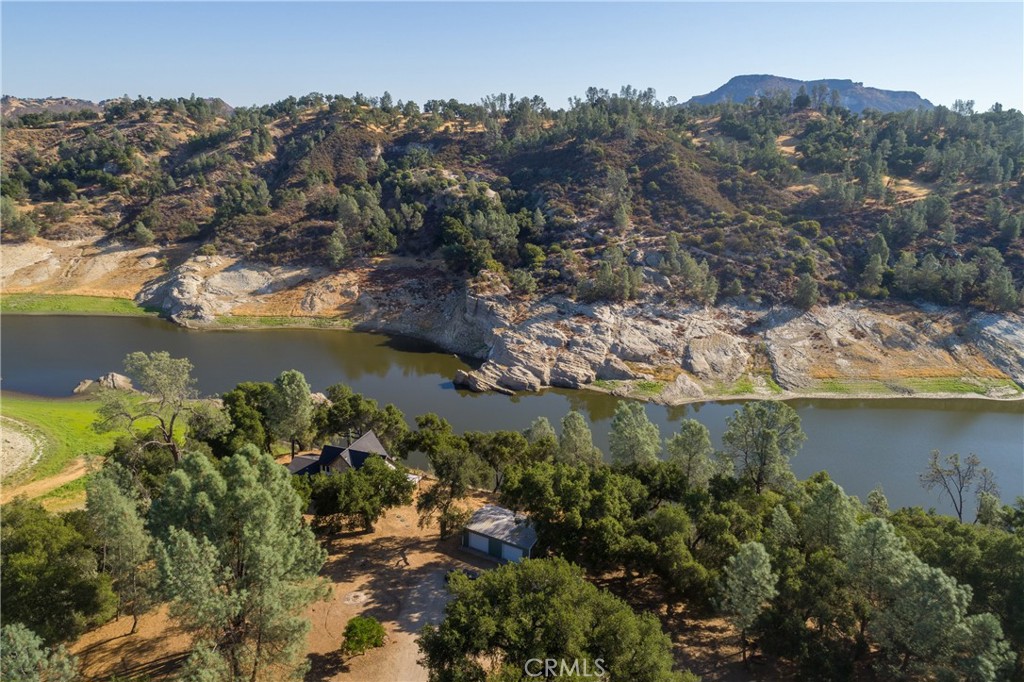 3170 Heron Lane