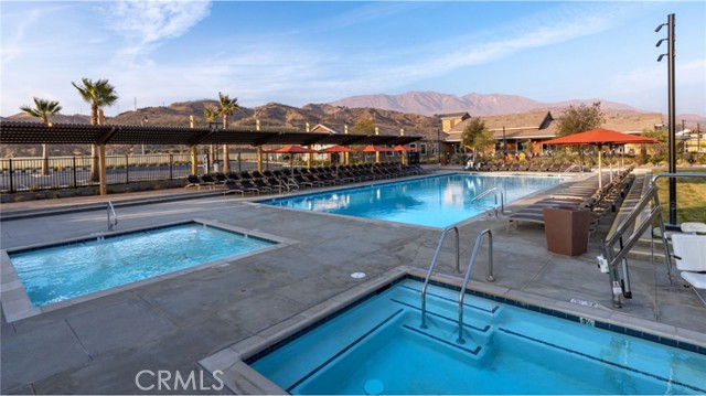 Detail Gallery Image 3 of 7 For 2023 Pyrenes Pl, Santa Paula,  CA 93060 - 4 Beds | 3/1 Baths