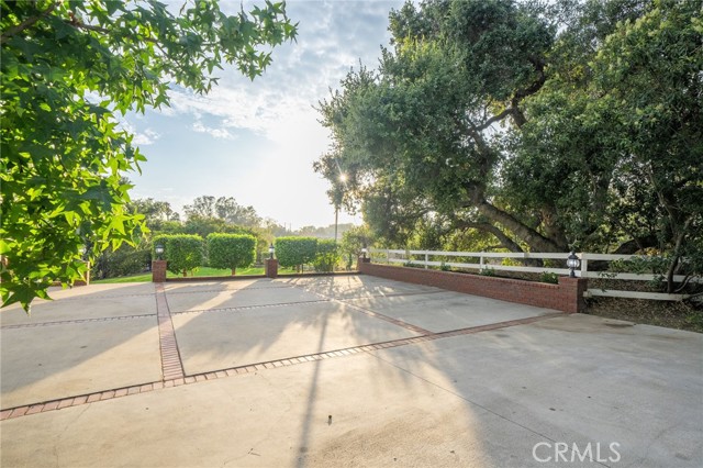 Detail Gallery Image 40 of 56 For 1187 Edinburgh Rd, San Dimas,  CA 91773 - 5 Beds | 4 Baths