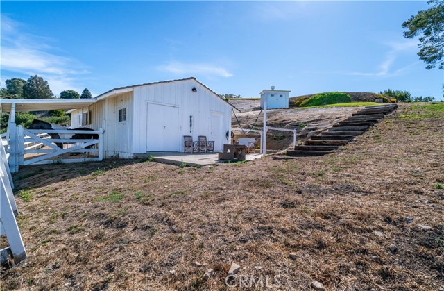 13 Buggy Whip Drive, Rolling Hills CA: https://media.crmls.org/medias/996543a1-2623-4e6b-8ffc-97e1b0a8b485.jpg
