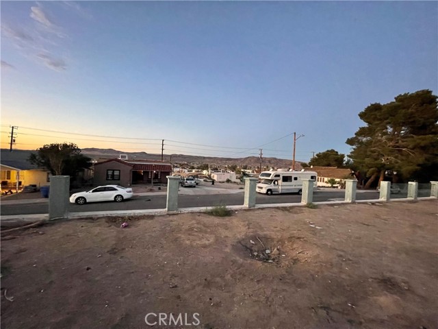 226 E Fredricks Street, Barstow, California 92311, ,Commercial Sale,For Sale,226 E Fredricks Street,CRSR23049077