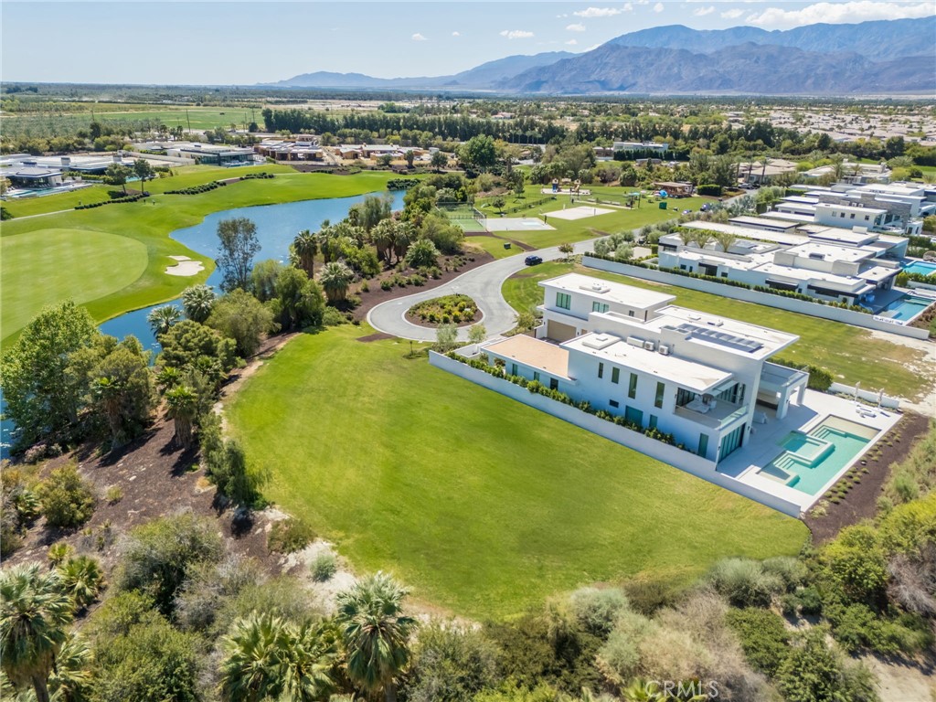 MLS #SB25256496 image #1