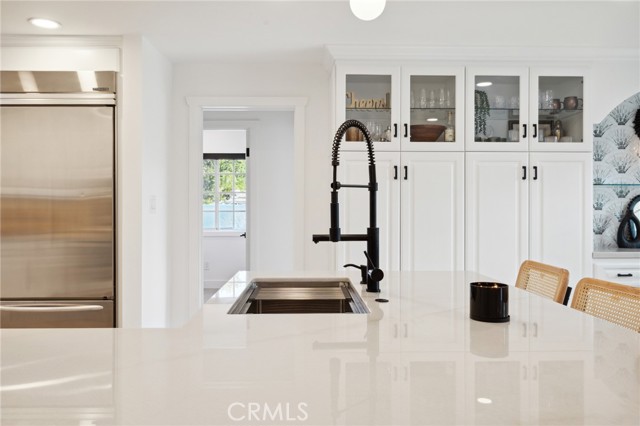 6105 Bellingham Avenue, North Hollywood CA: https://media.crmls.org/medias/9966568f-eae8-455c-bba6-01e5a247183d.jpg
