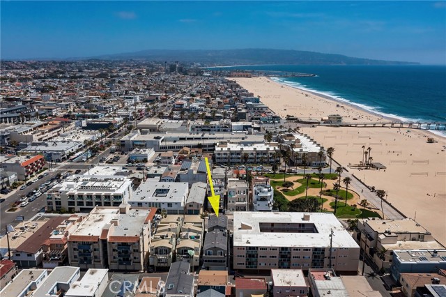 49 15th Street # A, Hermosa Beach, California 90254, 4 Bedrooms Bedrooms, ,2 BathroomsBathrooms,Residential Lease,For Rent,49 15th Street # A,CRSB24167637