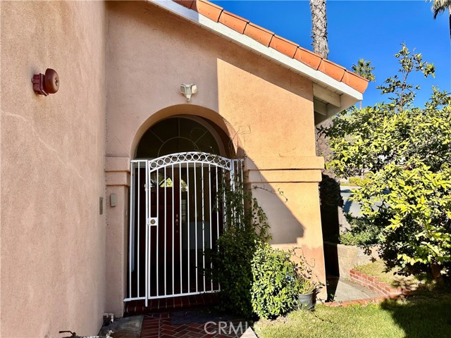 Detail Gallery Image 3 of 53 For 1000 Calle Allegre, Glendale,  CA 91208 - 4 Beds | 4 Baths