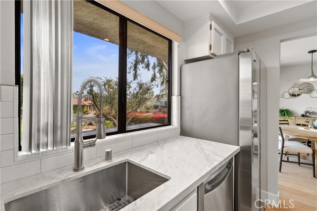 45436 Driftwood Drive, Palm Desert CA: https://media.crmls.org/medias/99672100-cb3f-47d8-987e-aa1bee9489f5.jpg