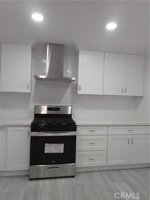 14601 COLONIAL DR, Westminster CA: https://media.crmls.org/medias/9967bf09-4432-41b9-8112-2f3f913ae5fe.jpg