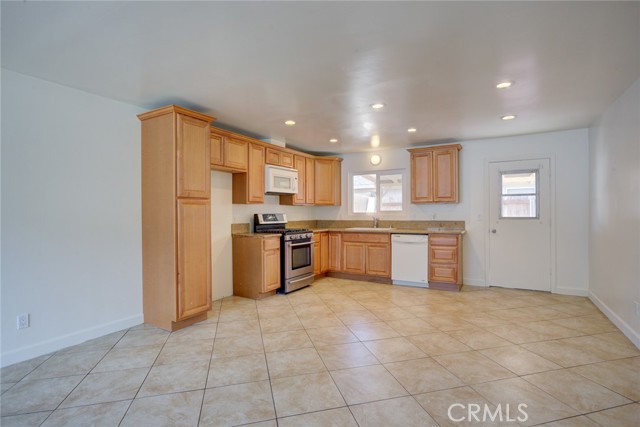 Detail Gallery Image 9 of 40 For 1234 (Unit B) Seabright, Grover Beach,  CA 93433 - 2 Beds | 1 Baths