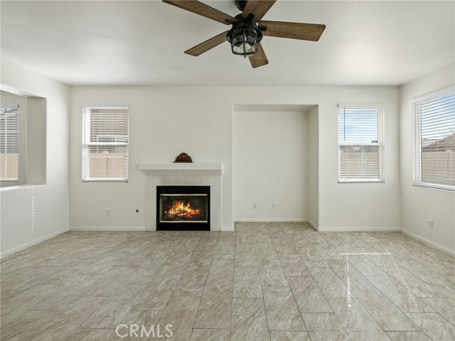 Detail Gallery Image 5 of 19 For 15850 Desert Rock St, Adelanto,  CA 92301 - 3 Beds | 2 Baths