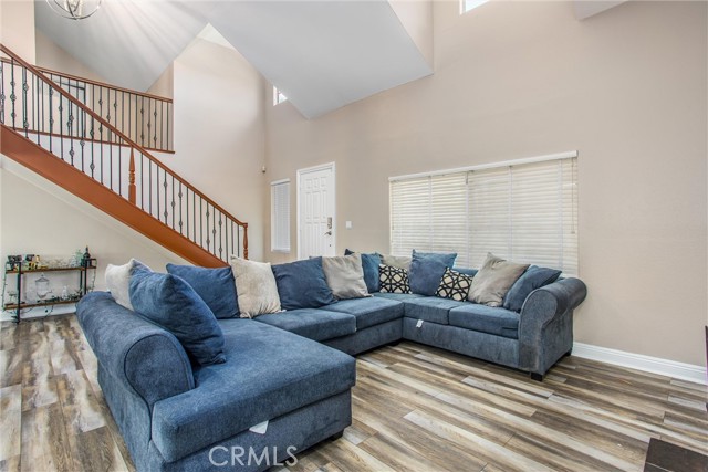 24156 Old Country Road, Moreno Valley CA: https://media.crmls.org/medias/996a31b0-83ab-4424-bded-521a3bda0ac8.jpg