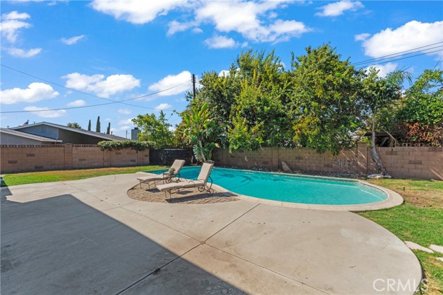 1391 Lowery Street, Simi Valley CA: https://media.crmls.org/medias/996cd002-45a7-4c71-a83c-fa8b53d85282.jpg