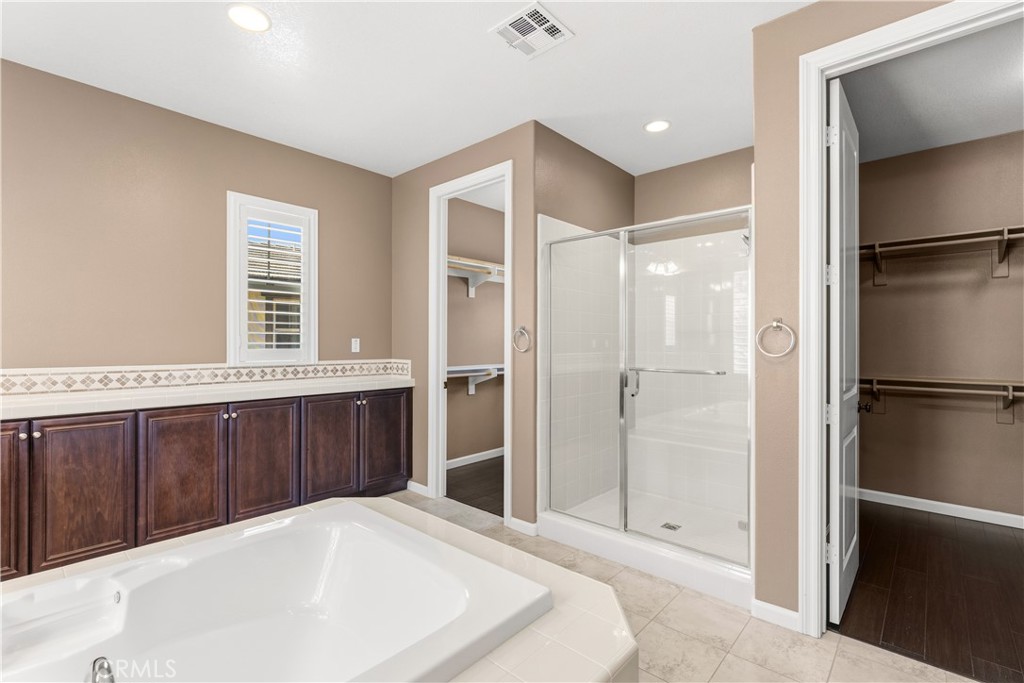 1811 Sheridan - photo 13
