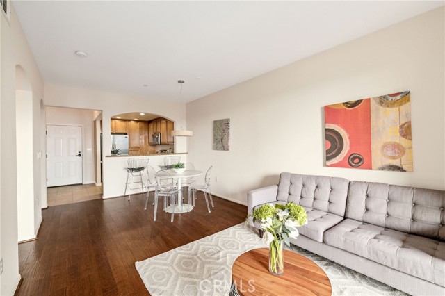 2001 Artesia Boulevard, Redondo Beach, California 90278, 1 Bedroom Bedrooms, ,1 BathroomBathrooms,Residential,Sold,Artesia,SB22258185