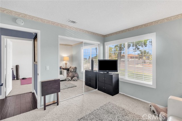 342 Canyon View Drive, Calimesa CA: https://media.crmls.org/medias/996d95ae-bf29-4391-a858-e420f4335e30.jpg