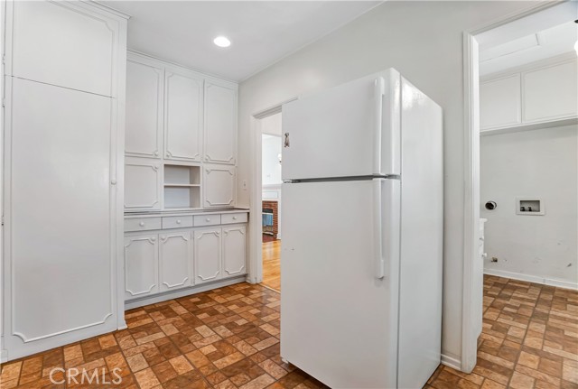 Detail Gallery Image 11 of 30 For 5239 Comercio Ave, Woodland Hills,  CA 91364 - 2 Beds | 1 Baths