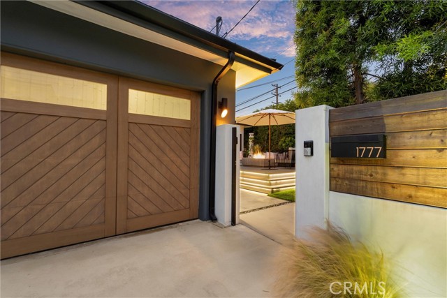 Detail Gallery Image 2 of 46 For 1777 Gates Ave., Manhattan Beach,  CA 90266 - 3 Beds | 2 Baths