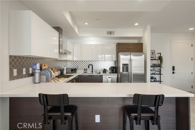 Detail Gallery Image 13 of 34 For 118 S Kenwood St #307,  Glendale,  CA 91205 - 2 Beds | 2 Baths