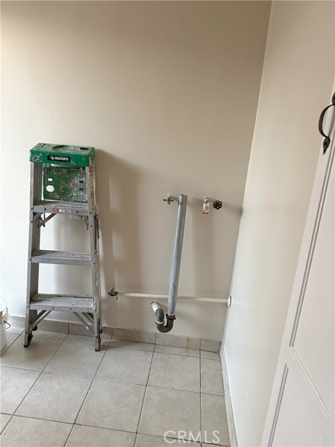 340 N 2nd Street, Montebello CA: https://media.crmls.org/medias/996f595e-abbe-4cdb-8d4d-0e9f79e721a8.jpg
