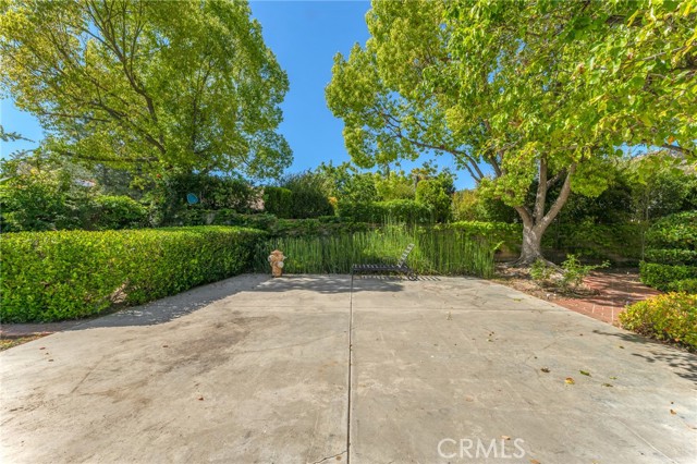 Detail Gallery Image 28 of 37 For 5701 Green Meadow, Agoura Hills,  CA 91301 - 4 Beds | 3/1 Baths