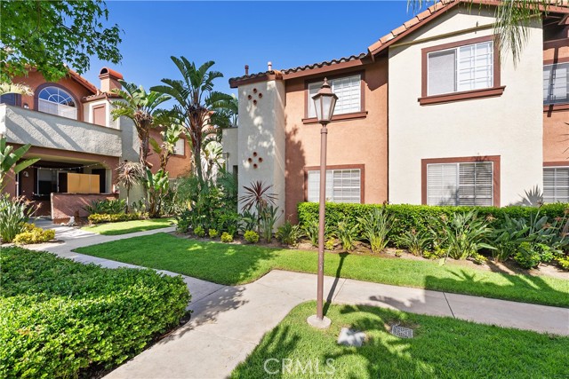 Detail Gallery Image 3 of 46 For 104 Flor De Sol #60,  Rancho Santa Margarita,  CA 92688 - 2 Beds | 1 Baths