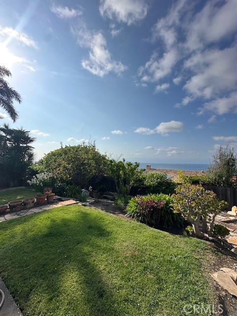 557 Via Almar, Palos Verdes Estates CA: https://media.crmls.org/medias/996feedc-256c-4b47-b3a7-028cbabcfe3c.jpg