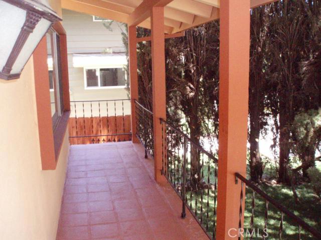 Detail Gallery Image 21 of 23 For 22931 Cass Ave, Woodland Hills,  CA 91364 - 3 Beds | 2 Baths