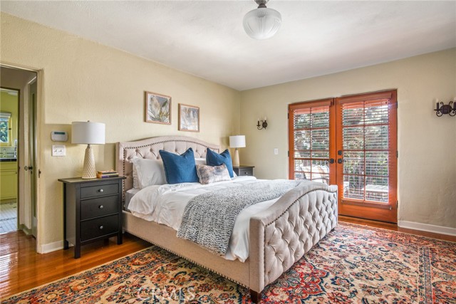 Detail Gallery Image 8 of 41 For 8246 4th St, Los Angeles,  CA 90048 - 2 Beds | 2 Baths