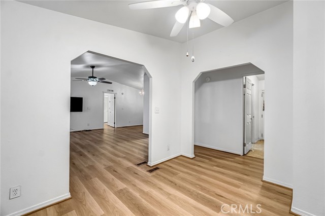 Detail Gallery Image 16 of 32 For 1218 E Cleveland Ave #142,  Madera,  CA 93638 - 3 Beds | 2 Baths